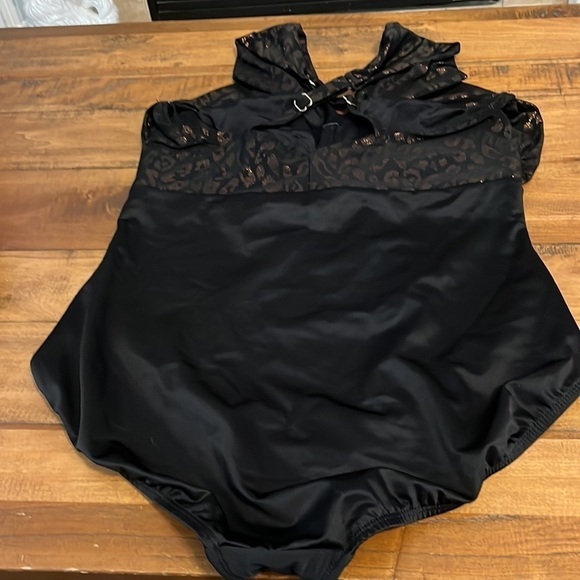 MIRACLESUIT, black and copper color top of suit, - Picture 2 of 9